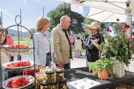 Imagen La IV Feria de Alimentos de Segovia logra récord de visitantes en La Faisanera rozando los 4.000 asistentes durante toda la jornada del domingo